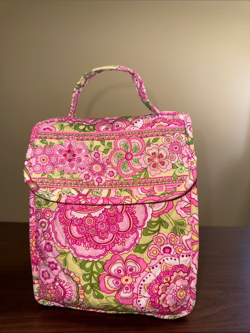 Vintage Vera Bradley Petal Pink Maggie Makeup bag/lunchbox, Retired 2006